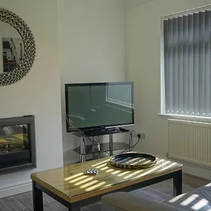 Apartment Palm House